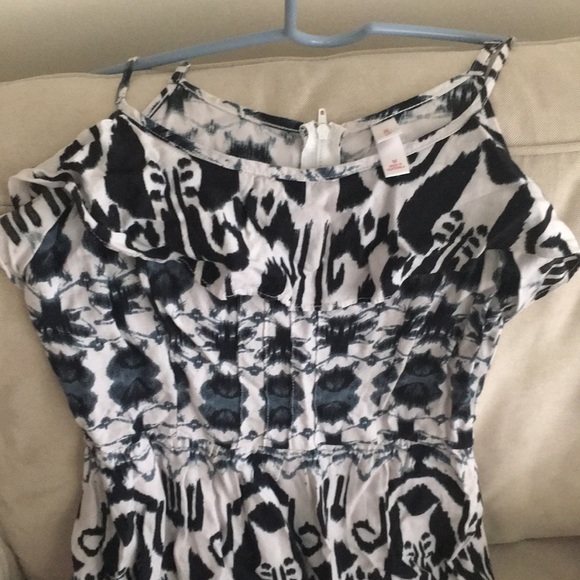 Floral pattern dress - Picture 2 of 3